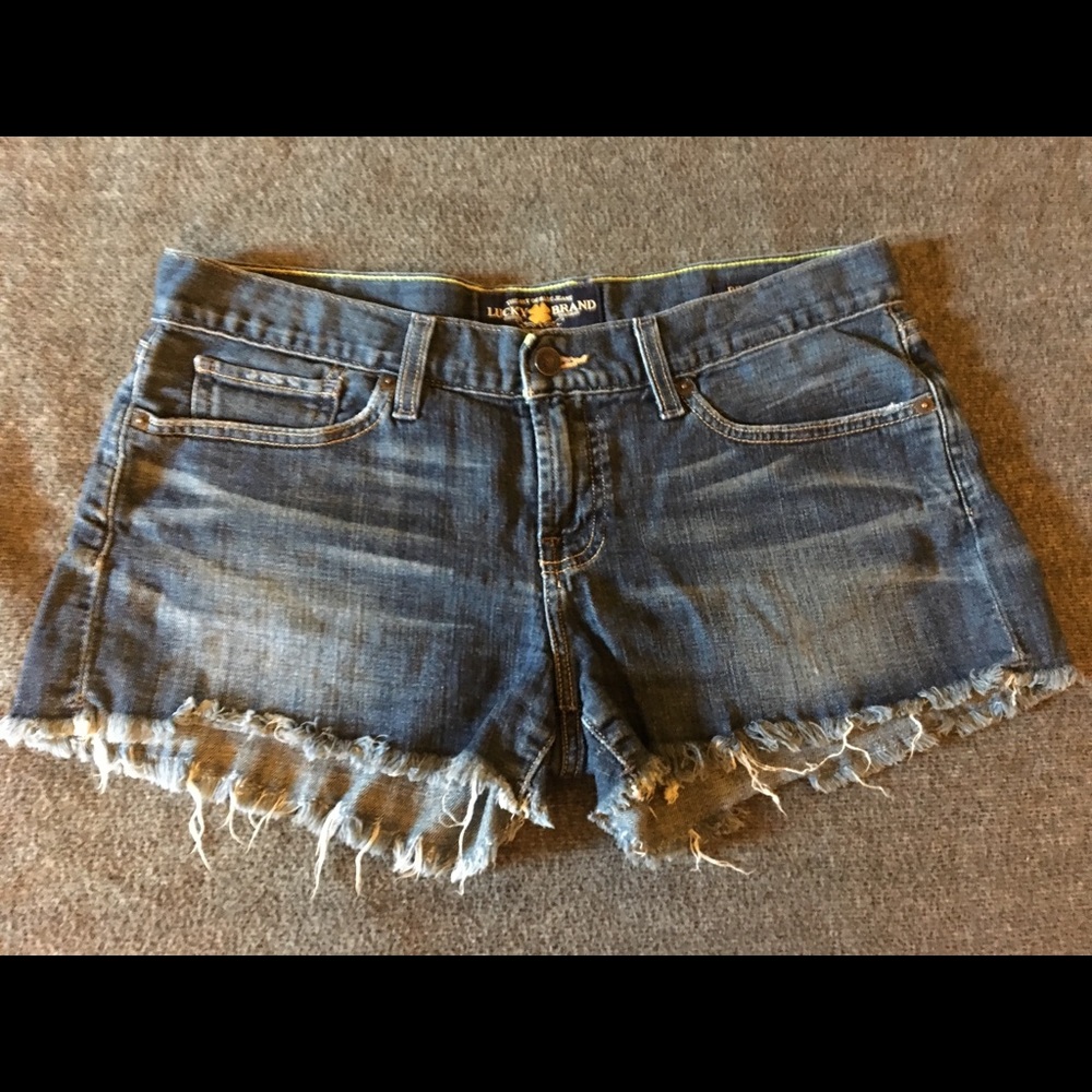pre-loved Lucy Brand (Riley Short)